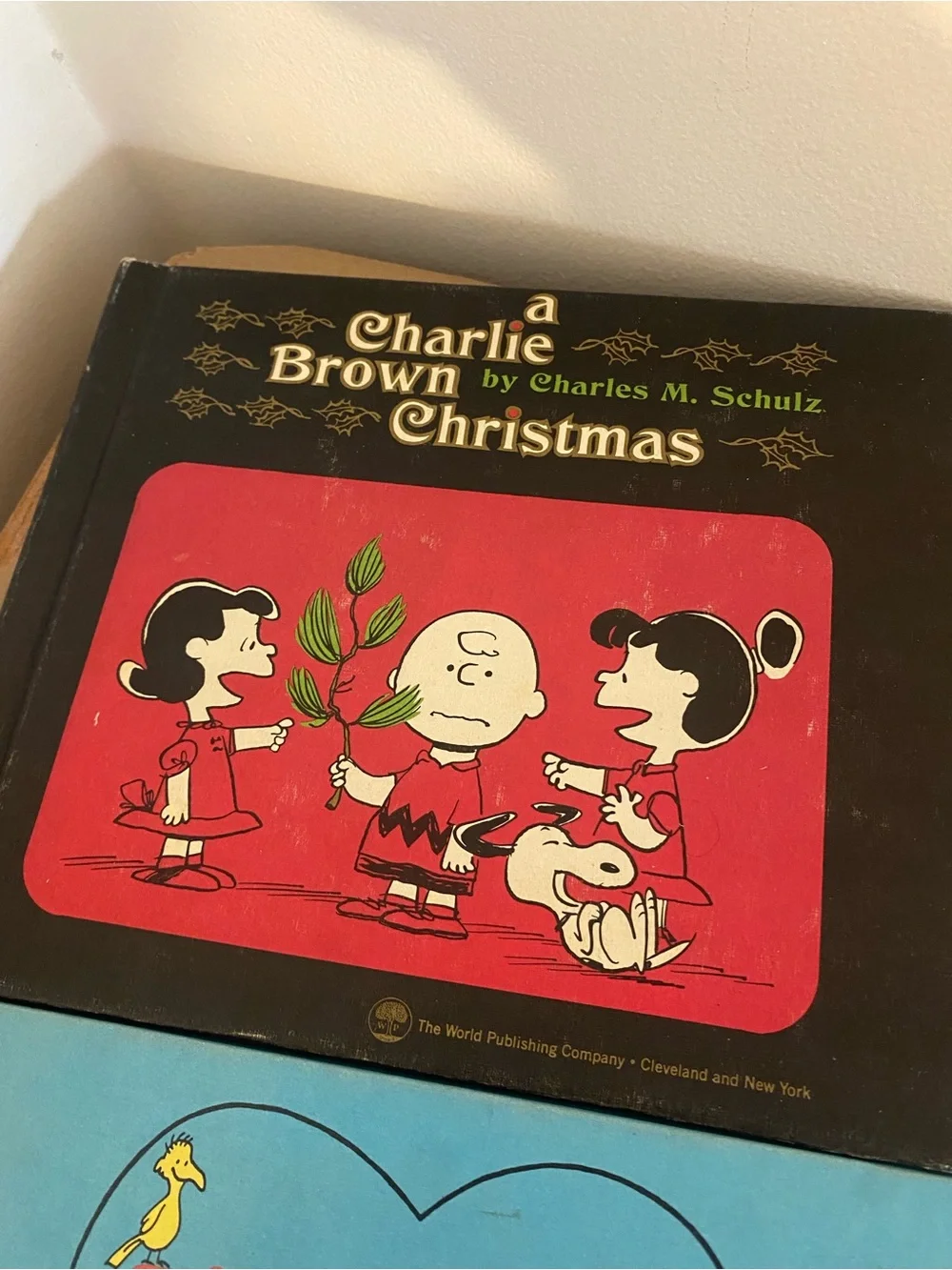 Lot Vintage Charlie Brown Books - Christmas (First Edition 1965) Your in love
